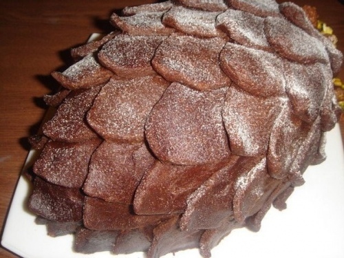 Novogodišnja torta od čokolade "Pine cone"